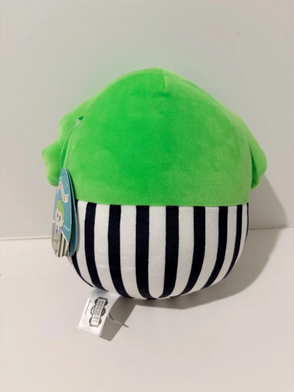 Squishmallow Beetlejuice 8 inch - Picture 2 of 3